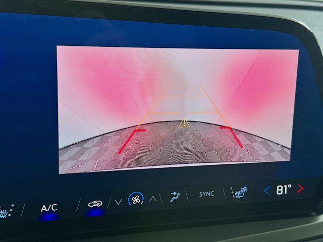 used 2025 Chevrolet Traverse car, priced at $32,487