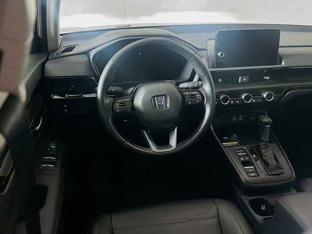 used 2025 Honda CR-V car, priced at $31,487