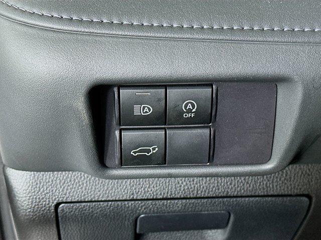 used 2024 Toyota Highlander car, priced at $31,496