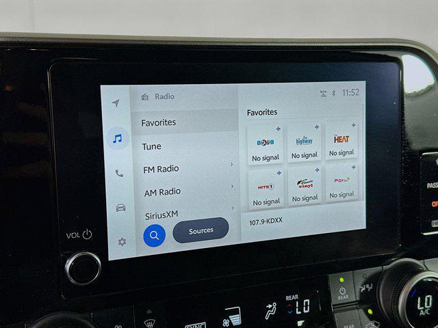 used 2024 Toyota Highlander car, priced at $31,496