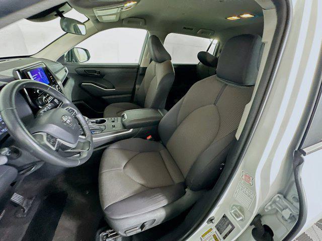 used 2024 Toyota Highlander car, priced at $31,496