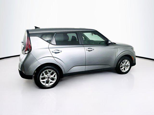 used 2024 Kia Soul car, priced at $14,487