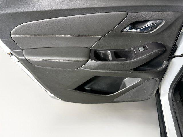 used 2020 Chevrolet Traverse car, priced at $12,996
