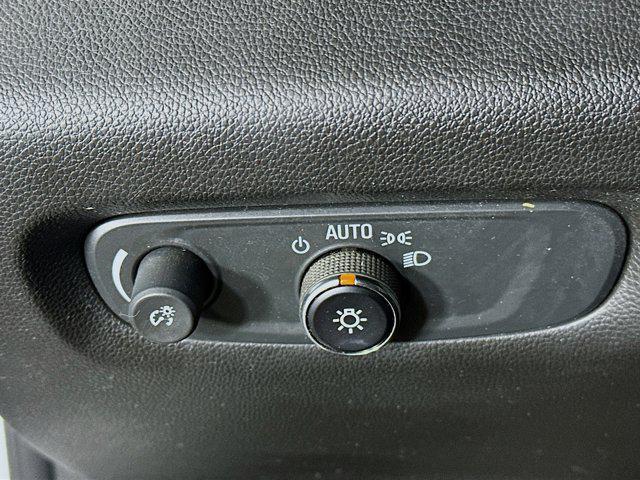 used 2020 Chevrolet Traverse car, priced at $12,996