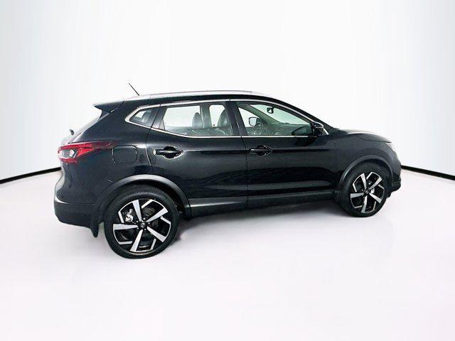 used 2021 Nissan Rogue Sport car, priced at $19,197