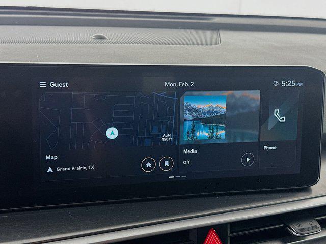 used 2024 Kia Sorento car, priced at $24,496