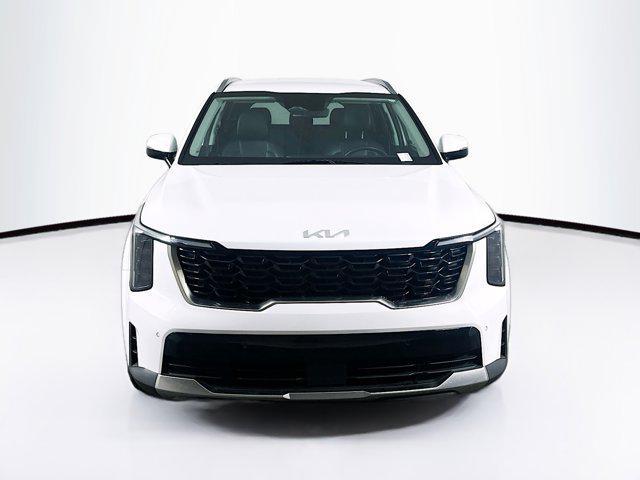 used 2024 Kia Sorento car, priced at $24,496