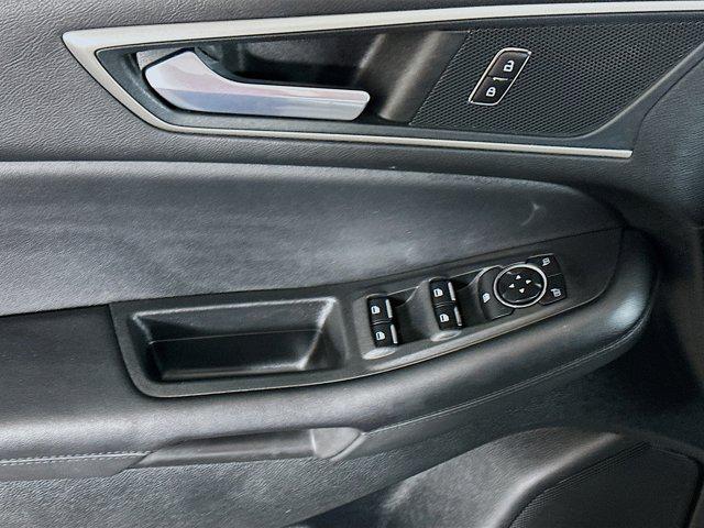 used 2024 Ford Edge car, priced at $20,987