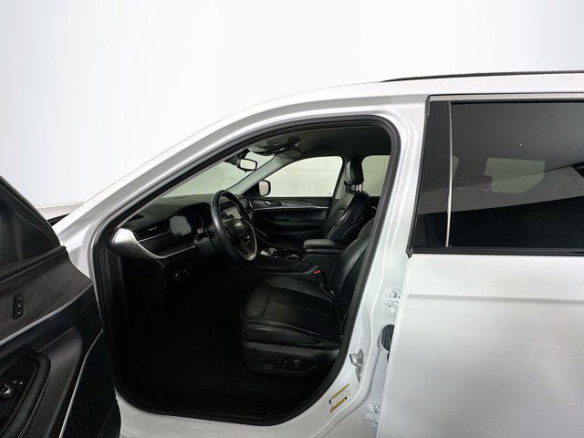 used 2021 Jeep Grand Cherokee L car, priced at $25,487