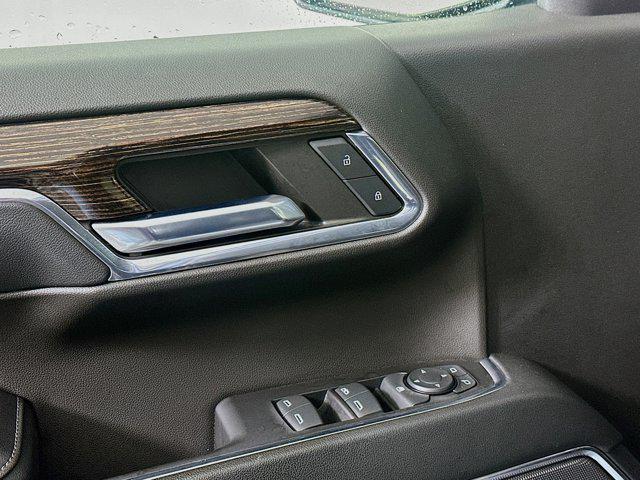 used 2024 GMC Sierra 1500 car, priced at $39,487