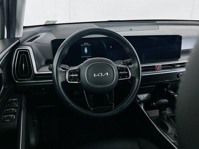 used 2024 Kia Sorento car, priced at $24,987
