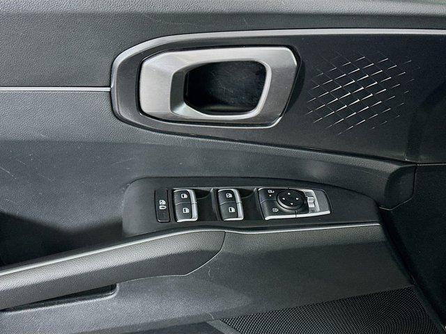 used 2024 Kia Sorento car, priced at $24,987