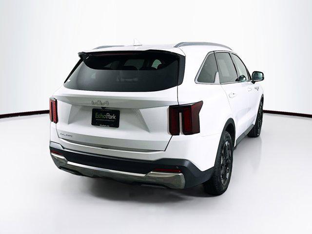 used 2024 Kia Sorento car, priced at $24,987