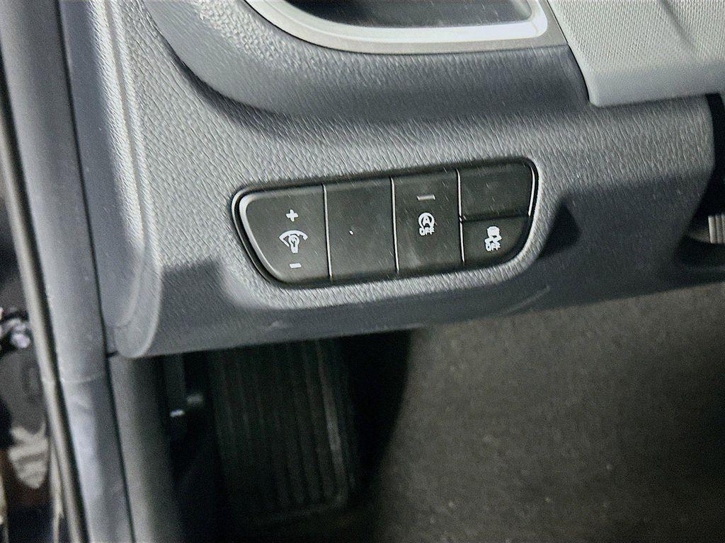 used 2026 Kia Seltos car, priced at $22,221