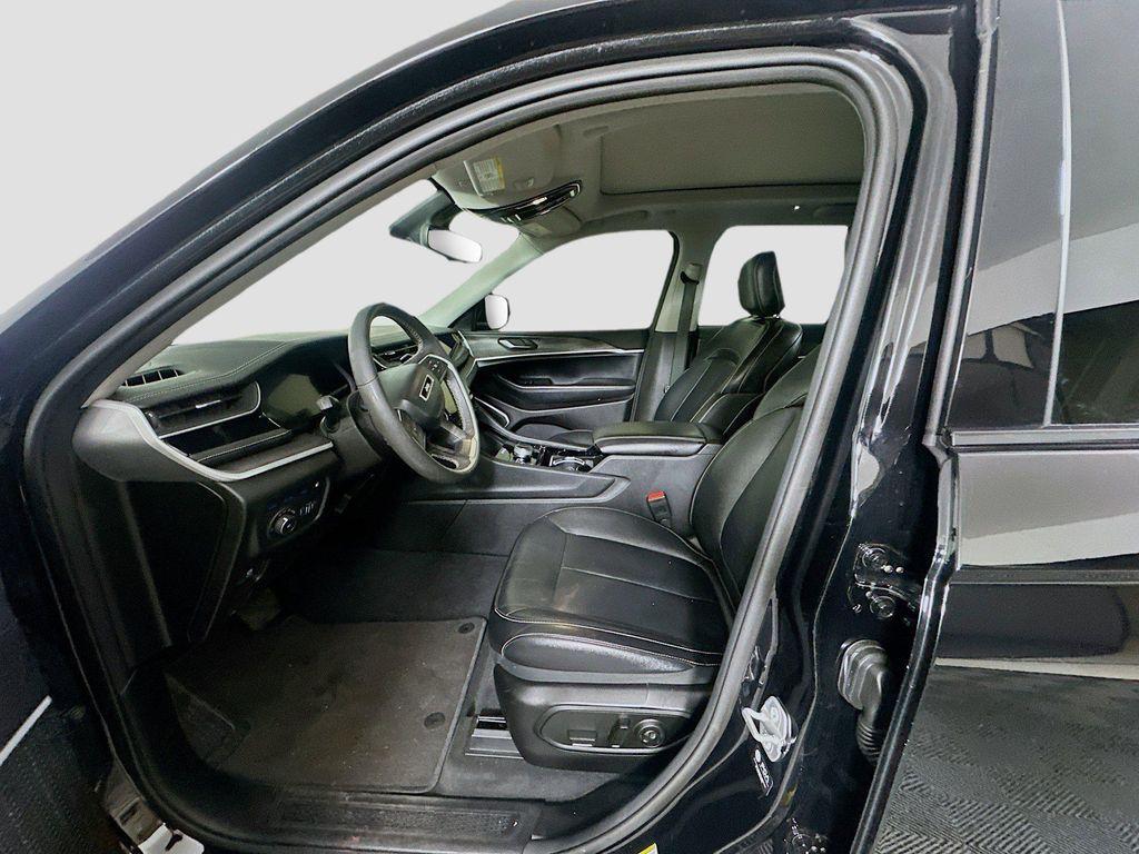 used 2022 Jeep Grand Cherokee 4xe car, priced at $25,722