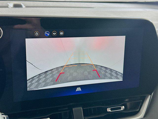 used 2025 Chevrolet Equinox car, priced at $22,037