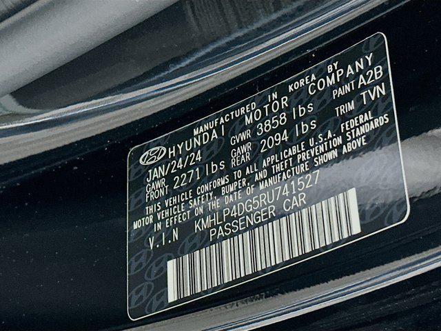used 2024 Hyundai Elantra car, priced at $18,987