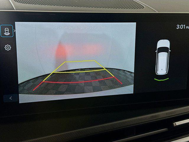 used 2025 Hyundai Santa Fe car, priced at $27,837