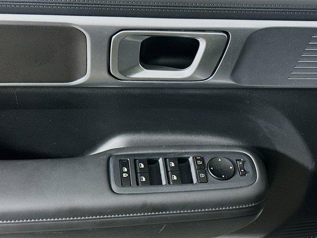 used 2025 Hyundai Santa Fe car, priced at $27,837