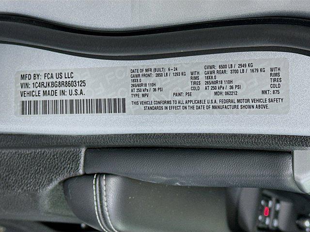 used 2024 Jeep Grand Cherokee L car, priced at $30,997