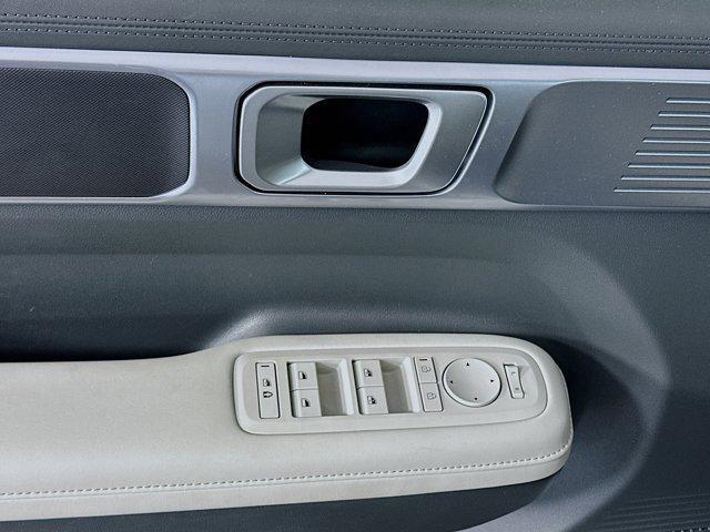 used 2025 Hyundai Santa Fe car, priced at $28,697