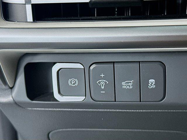 used 2025 Hyundai Santa Fe car, priced at $28,697