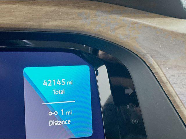 used 2024 Volkswagen Atlas car, priced at $26,496