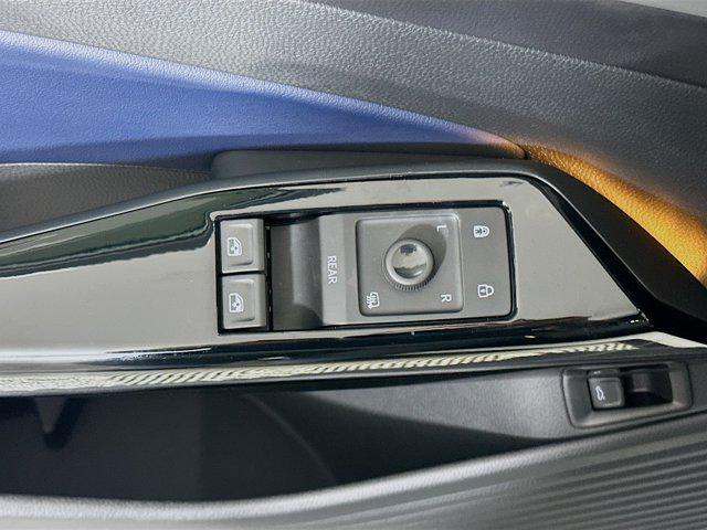 used 2024 Volkswagen ID.4 car, priced at $22,496