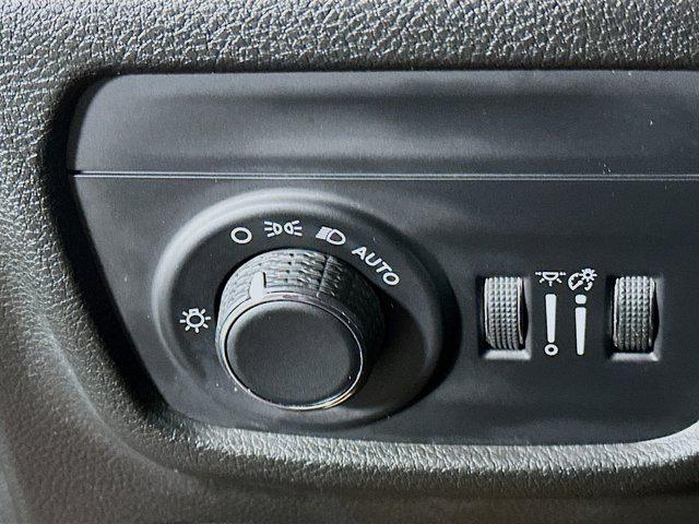 used 2023 Jeep Grand Cherokee L car, priced at $26,996