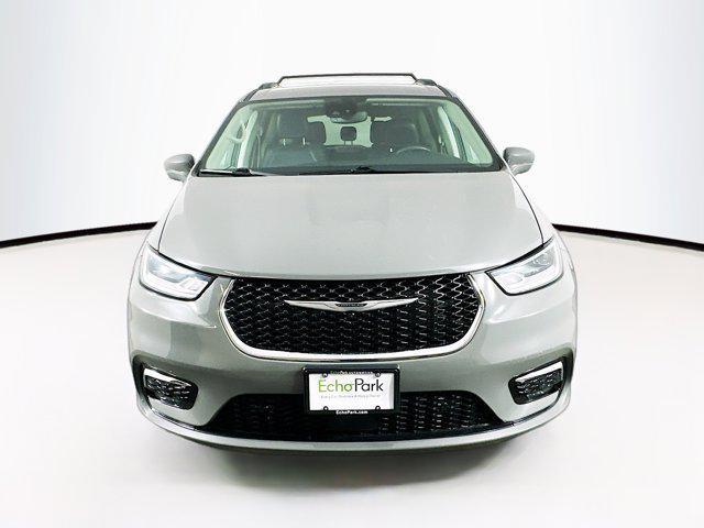 used 2022 Chrysler Pacifica car, priced at $12,997