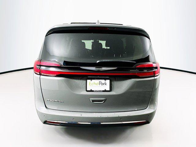used 2022 Chrysler Pacifica car, priced at $12,997