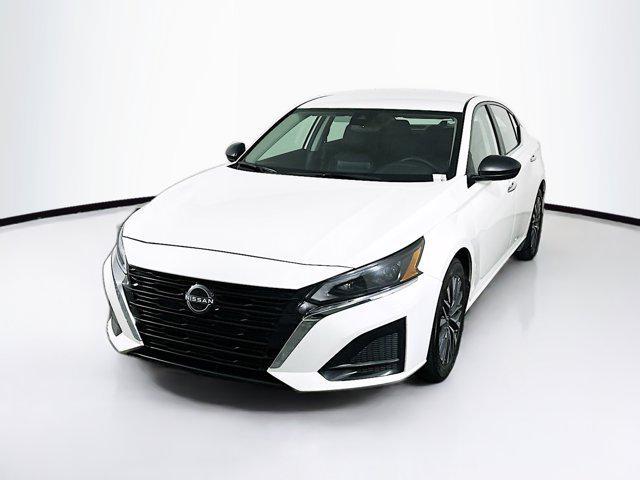 used 2025 Nissan Altima car, priced at $18,422