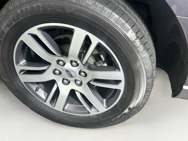 used 2024 Ford Expedition car, priced at $41,487