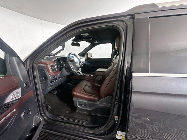 used 2024 Ford Expedition car, priced at $41,487