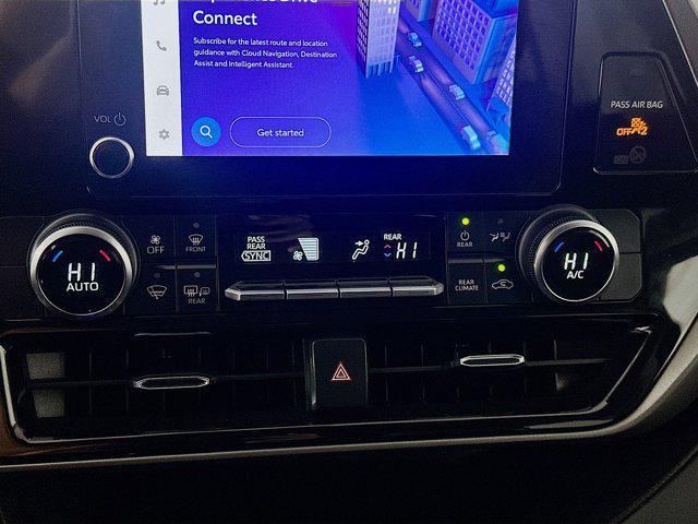 used 2023 Toyota Highlander car, priced at $27,987