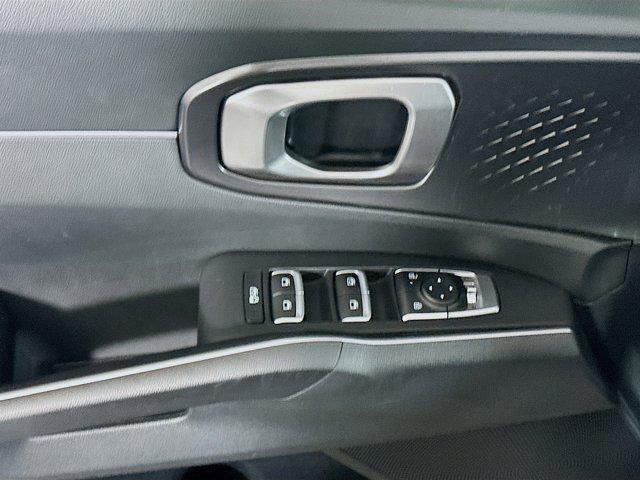 used 2024 Kia Sorento car, priced at $26,797