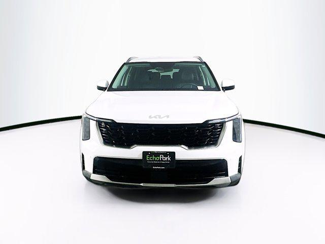 used 2024 Kia Sorento car, priced at $26,797