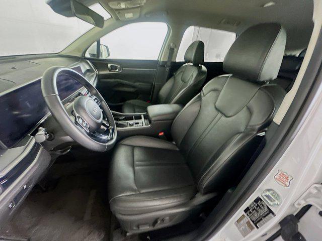 used 2024 Kia Sorento car, priced at $26,797