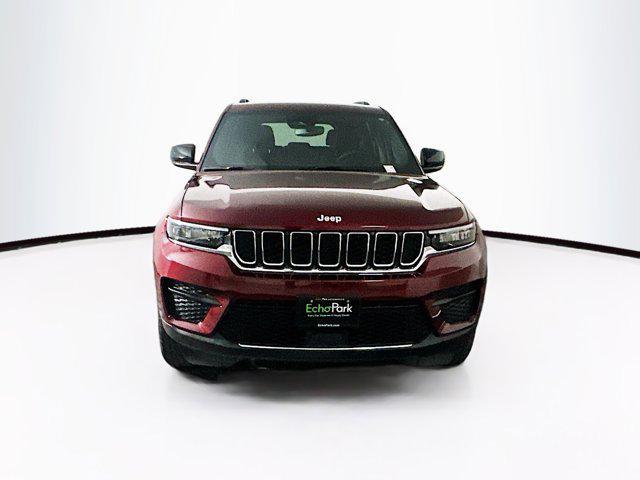 used 2024 Jeep Grand Cherokee car, priced at $24,987