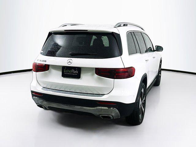 used 2025 Mercedes-Benz GLB 250 car, priced at $28,222