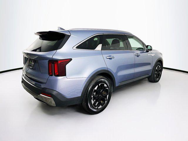 used 2025 Kia Sorento car, priced at $29,996