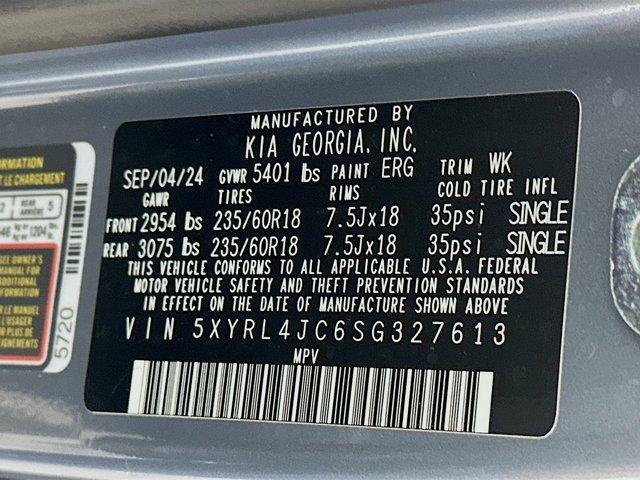 used 2025 Kia Sorento car, priced at $29,996