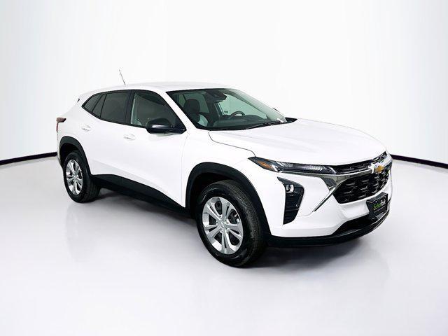used 2025 Chevrolet Trax car, priced at $19,397