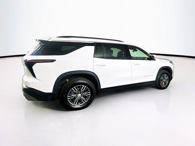 used 2025 Chevrolet Traverse car, priced at $31,697