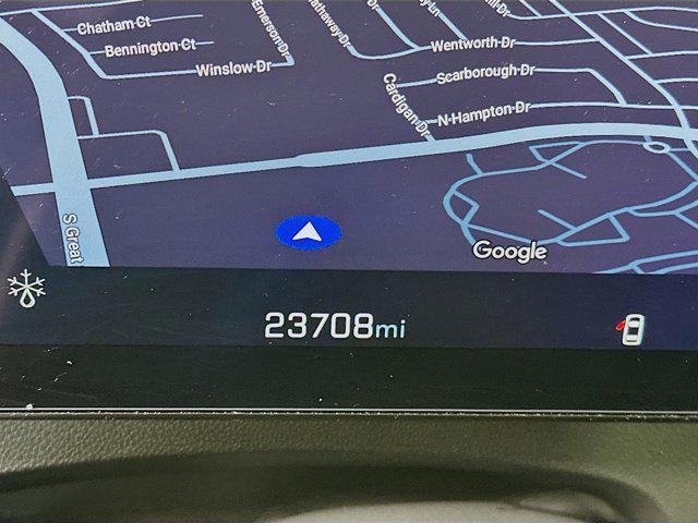 used 2025 Chevrolet Traverse car, priced at $31,697