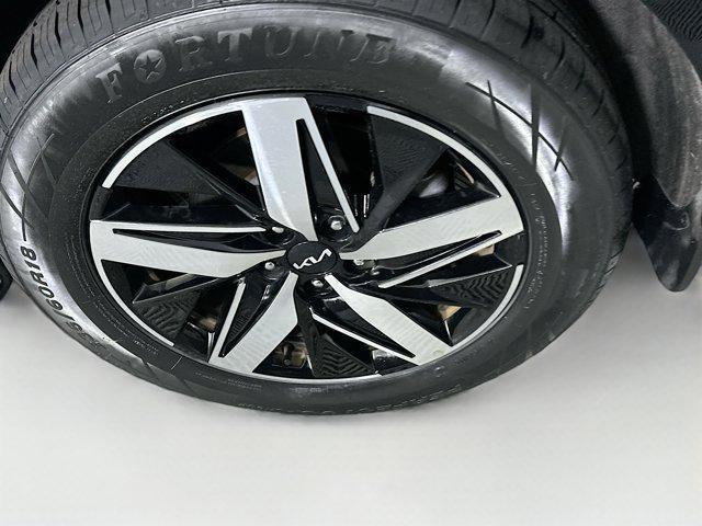 used 2023 Kia Sorento car, priced at $24,996