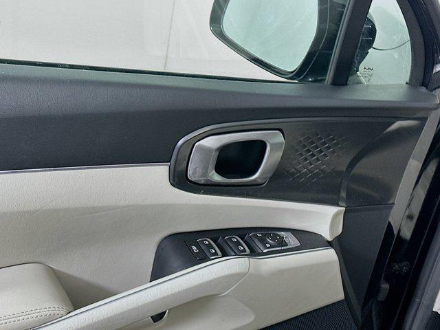 used 2023 Kia Sorento car, priced at $24,996