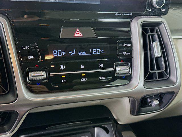 used 2023 Kia Sorento car, priced at $24,996