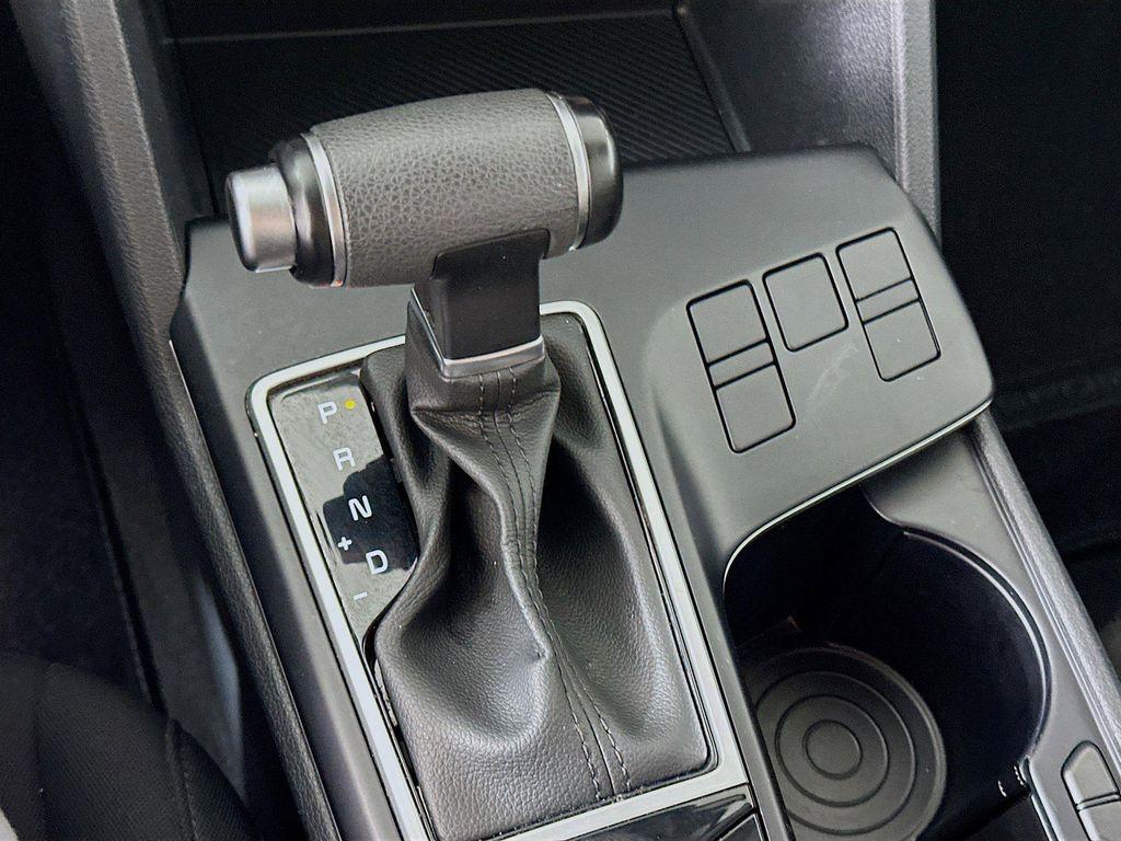 used 2025 Kia Sportage car, priced at $21,722