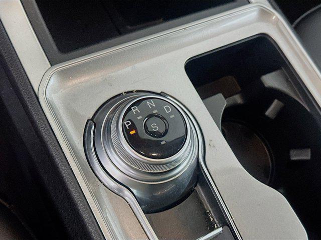 used 2024 Ford Edge car, priced at $18,497